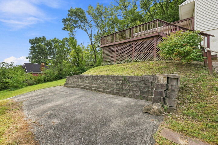 Property Photo: 31 Loraine Court KY 41015