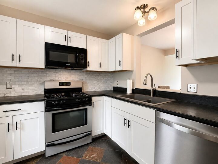 Property Photo:  76 Seth Circle  VT 05495 