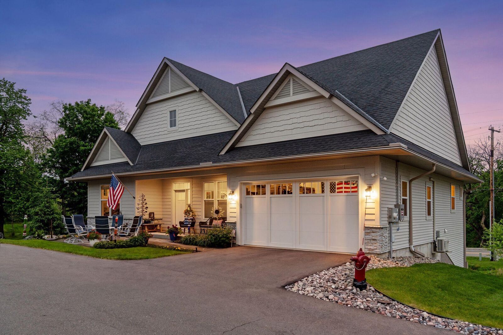 Property Photo:  5525 Eden Prairie Road  MN 55345 