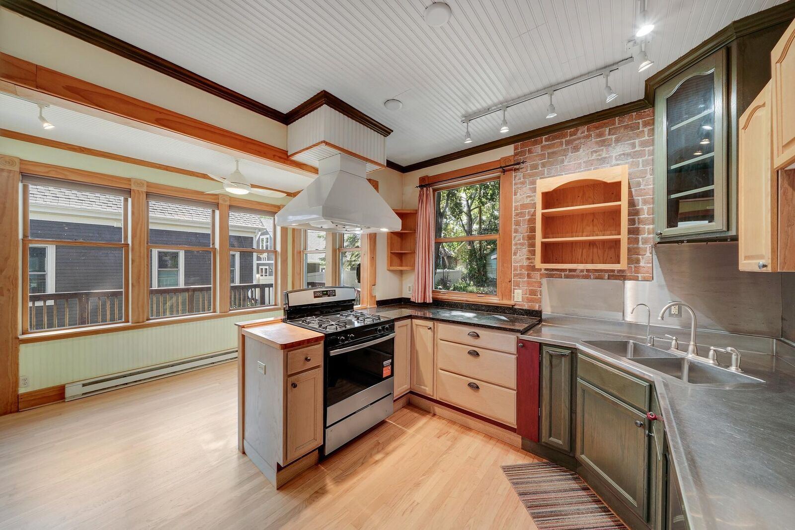 Property Photo: 110 Winifred Street W MN 55107