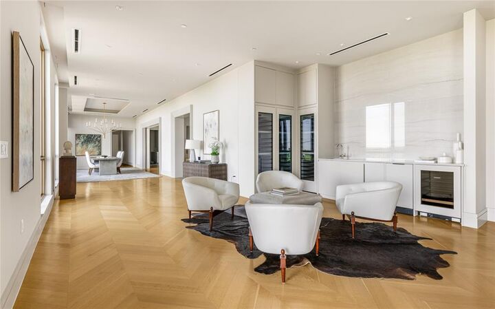Property Photo:  4205 Buena Vista Street 501  TX 75205 