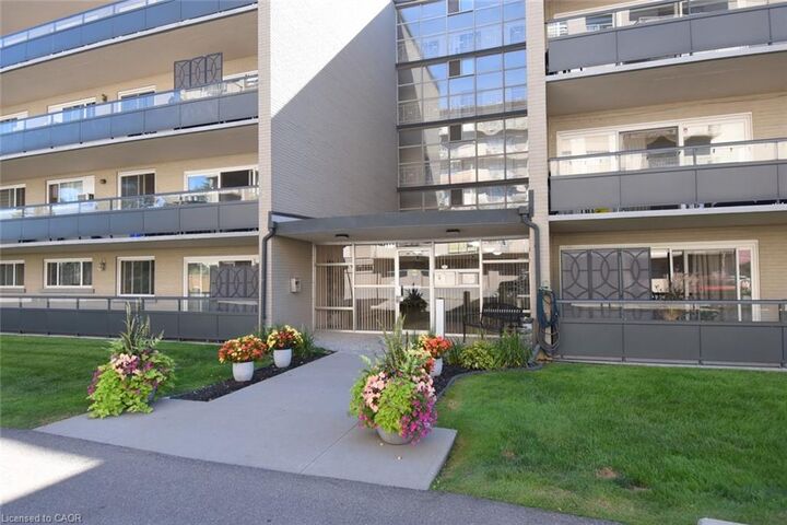 Property Photo:  510 Queenston Road 406  ON L8K 1J3 