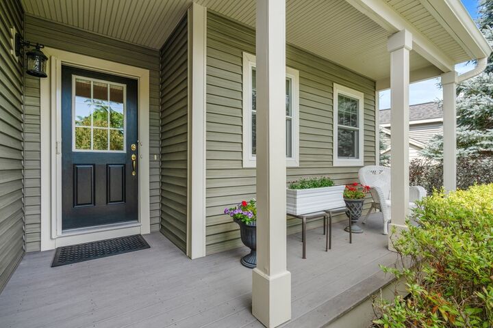 Property Photo: 32 Old Framingham Rd 8 MA 01776