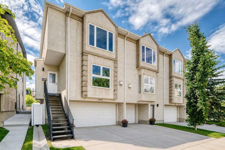 Property Photo: 2405 17 Street SW AB T2T 4M9