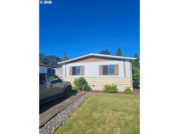 Property Photo:  1267 Tucker Rd 18  OR 97031 