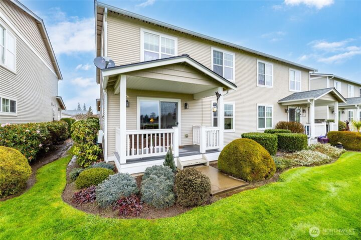 Property Photo:  1182  Decatur Circle  WA 98233 
