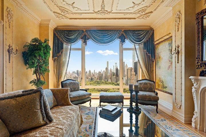 Property Photo:  15 Central Park W 31B  NY 10023 