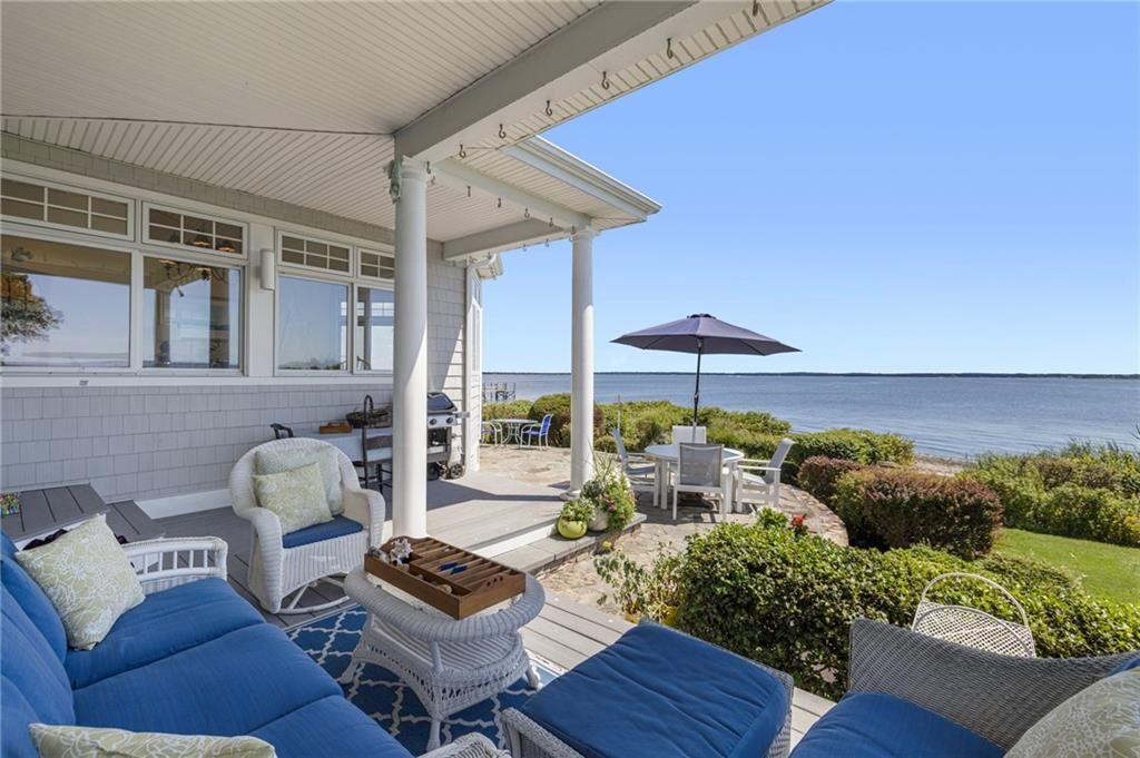 Property Photo:  30 Broadview Avenue  RI 02889 