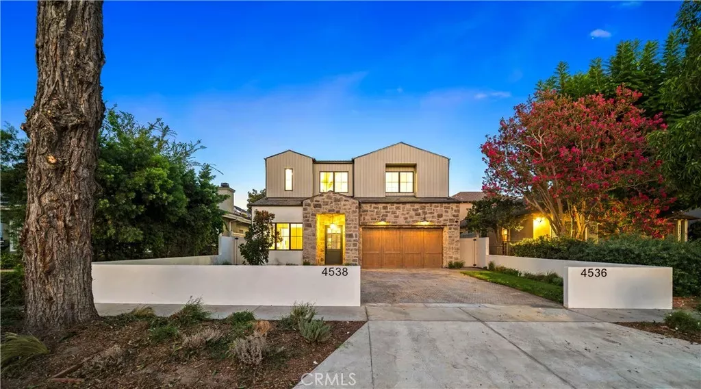 Property Photo:  4538 Wortser Avenue  CA 91604 