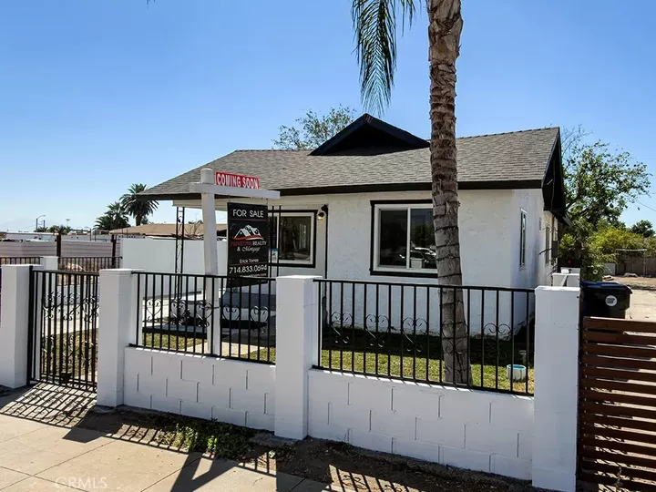 Property Photo:  1331 W 11th  CA 92411 