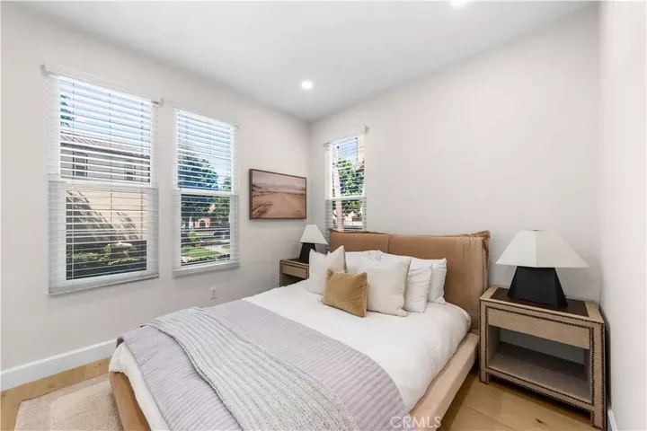 Property Photo:  14 Tall Oak  CA 92603 