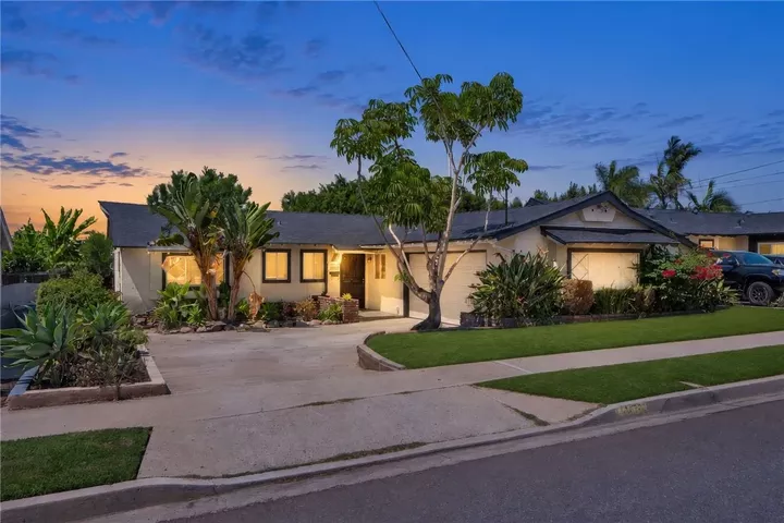 Property Photo: 3752 Mount Abbey Avenue CA 92111