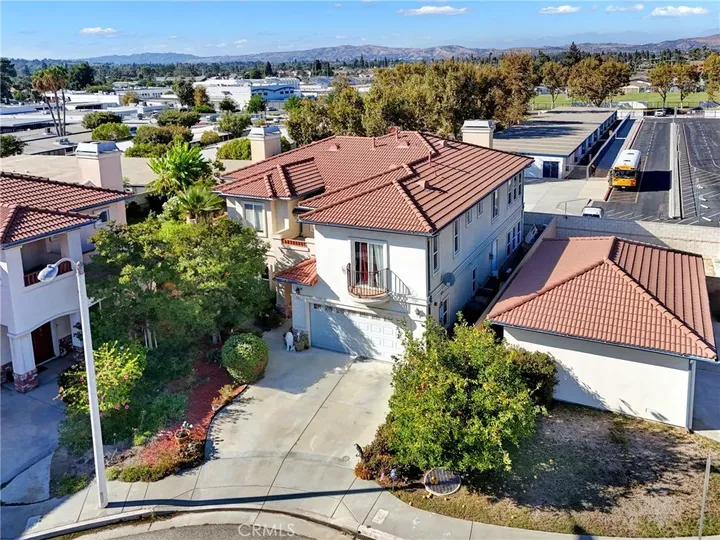 Property Photo:  207 Gilbert Way  CA 92870 