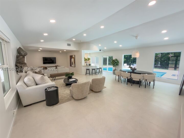 Property Photo:  7895 SW 76th Ter  FL 33143 