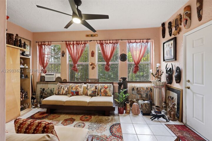 Property Photo:  84 NW 47th St  FL 33127 