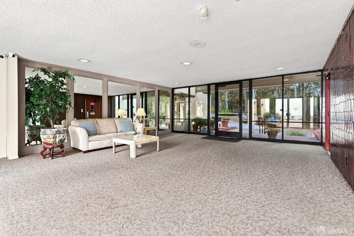 Property Photo:  380 Vallejo Drive 126  CA 94030 