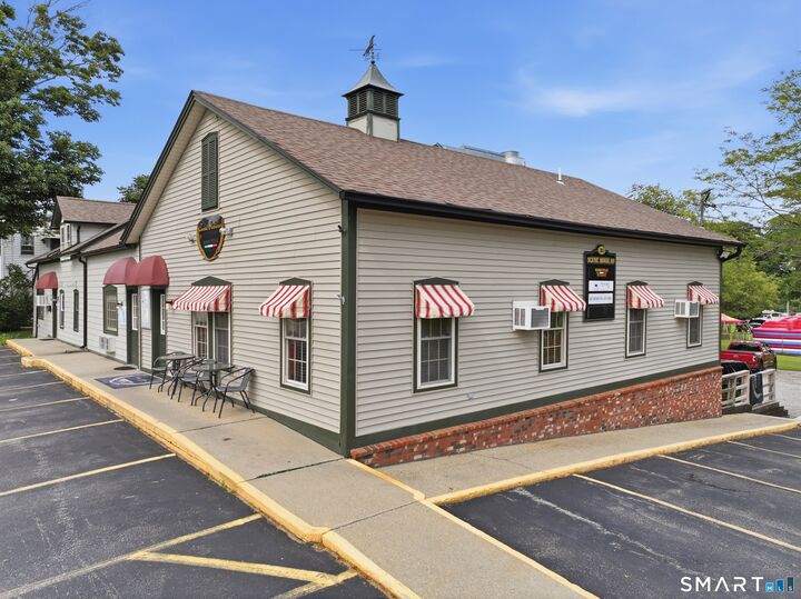 Property Photo: