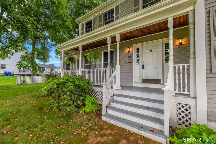Property Photo: 800 East Main Street CT 06614