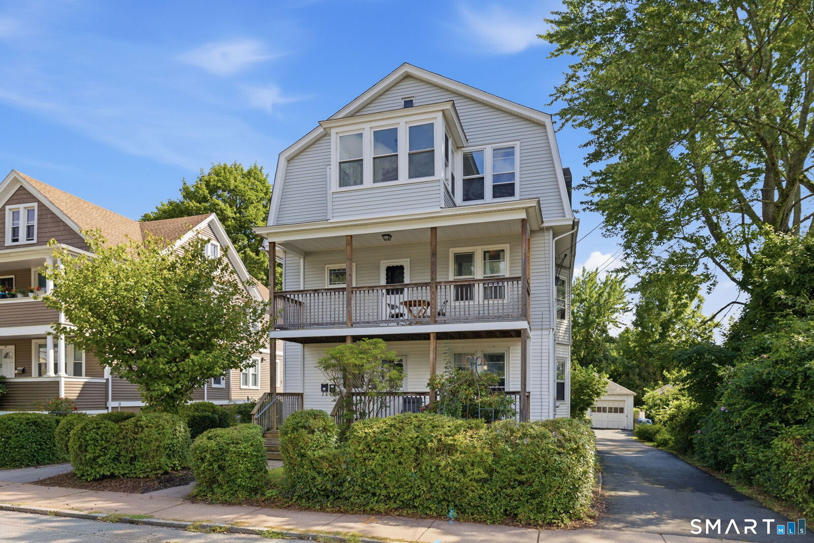 Property Photo:  112-114 Maple Street  CT 06040 