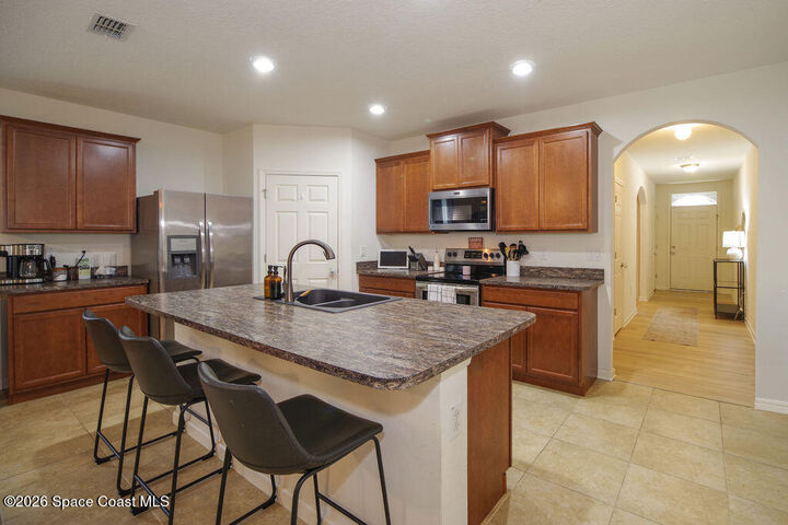 Property Photo: 4283 Starling Place FL 32754