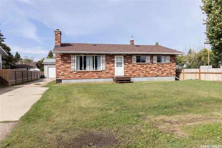 Property Photo:  660 Cory Street  SK S0K 0J0 