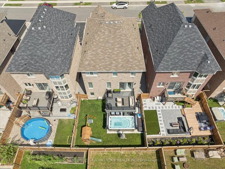 Property Photo:  109 Ben Sinclair Avenue  ON L9N 0S3 