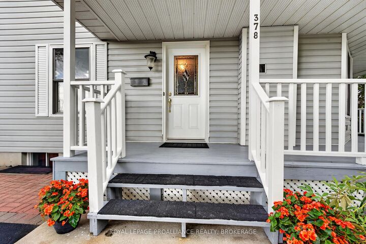 Property Photo:  378 Waterloo Drive  ON K7M 8X6 