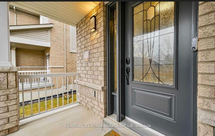 Property Photo:  43 Redfern Crescent  ON L1C 5G8 