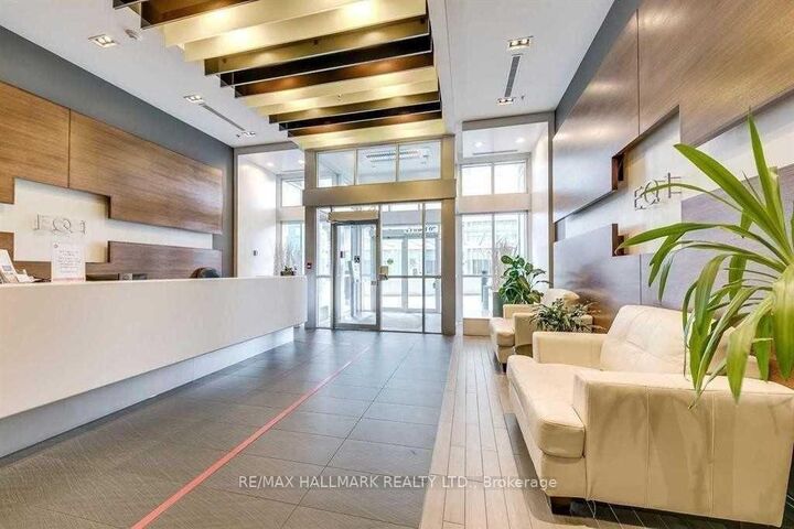 Property Photo:  70 Town Centre Court 1401  ON M1P 0B2 