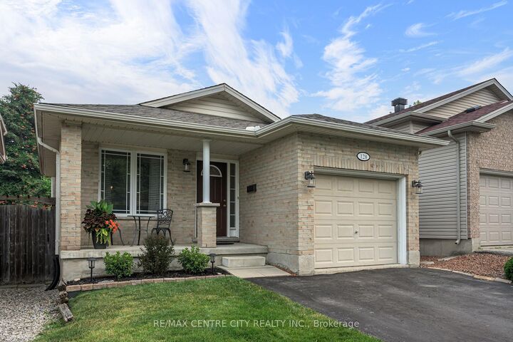 Property Photo:  128 Crimson Crescent  ON N5W 6E9 