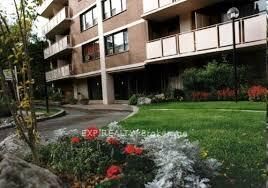 Property Photo:  10 Huntley Street 1903  ON M4Y 2K7 