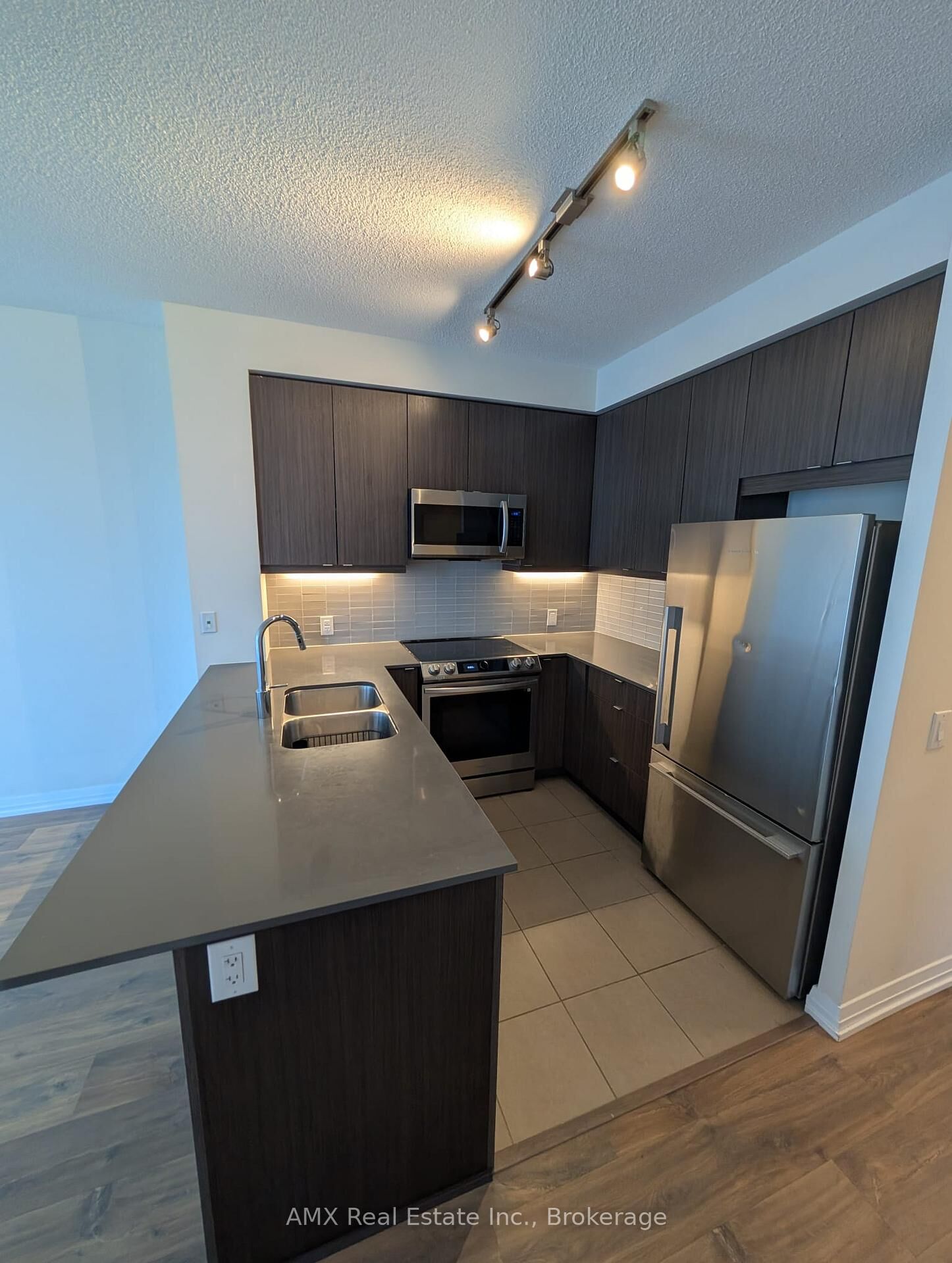 Property Photo:  50 Thomas Riley Road 901  ON M9B 0C5 