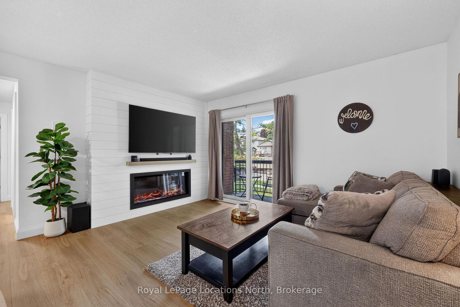 Property Photo:  163 Edgehill Drive D7  ON L4N 1L9 