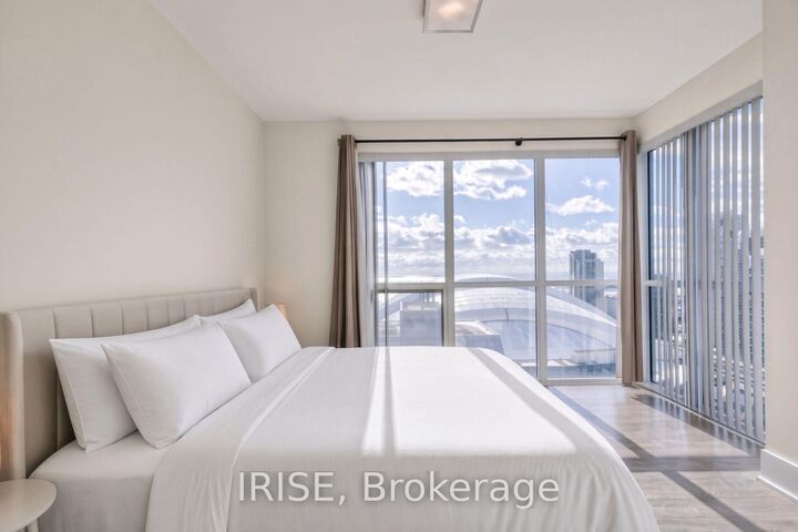 Property Photo:  300 Front Street W 3412  ON M5V 0E9 