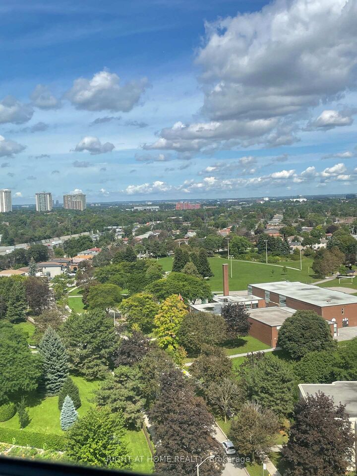 Property Photo:  5 Old Sheppard Avenue  ON M2J 4K3 