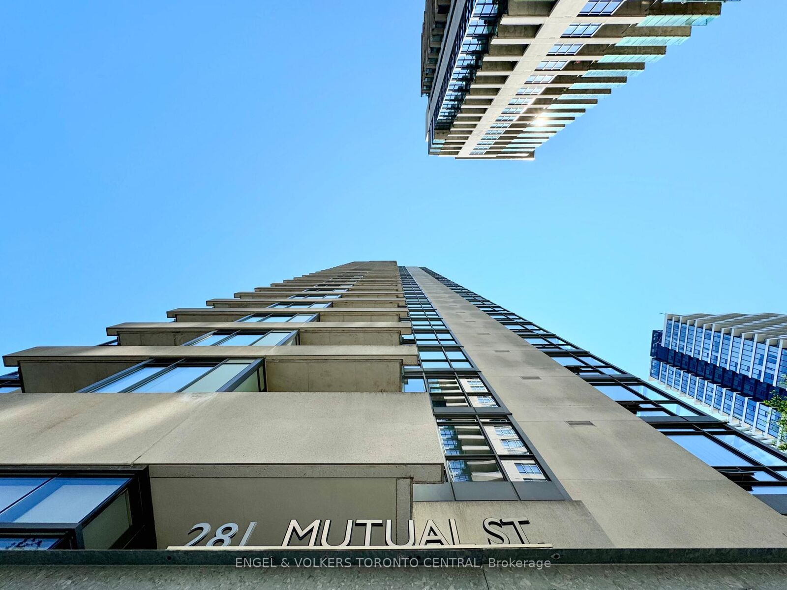 Property Photo:  281 Mutual Street 306  ON M4Y 3C4 