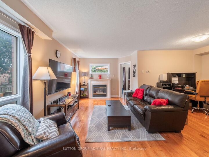 Property Photo:  267 Warner Crescent  ON L3X 2G6 