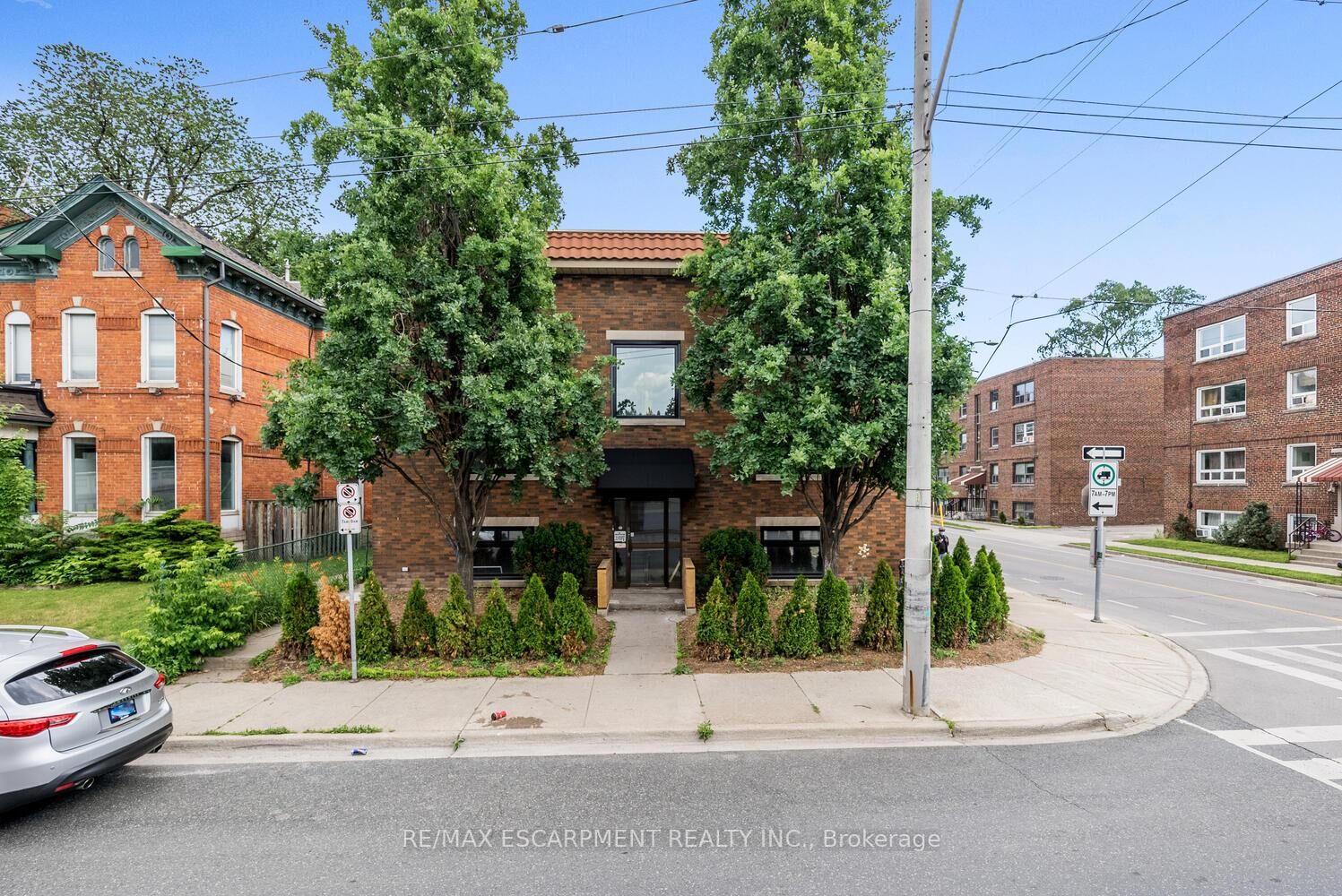 Property Photo:  127 Victoria Avenue S 4  ON L8N 2S9 