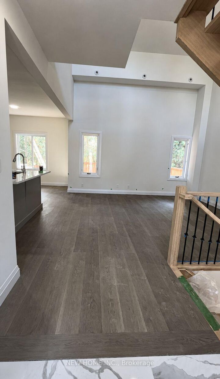 Property Photo:  242 Mount Pleasant Street 3  ON N3T 1V1 