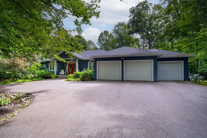 Property Photo:  106 Copeland Creek Drive  ON L9M 0M2 