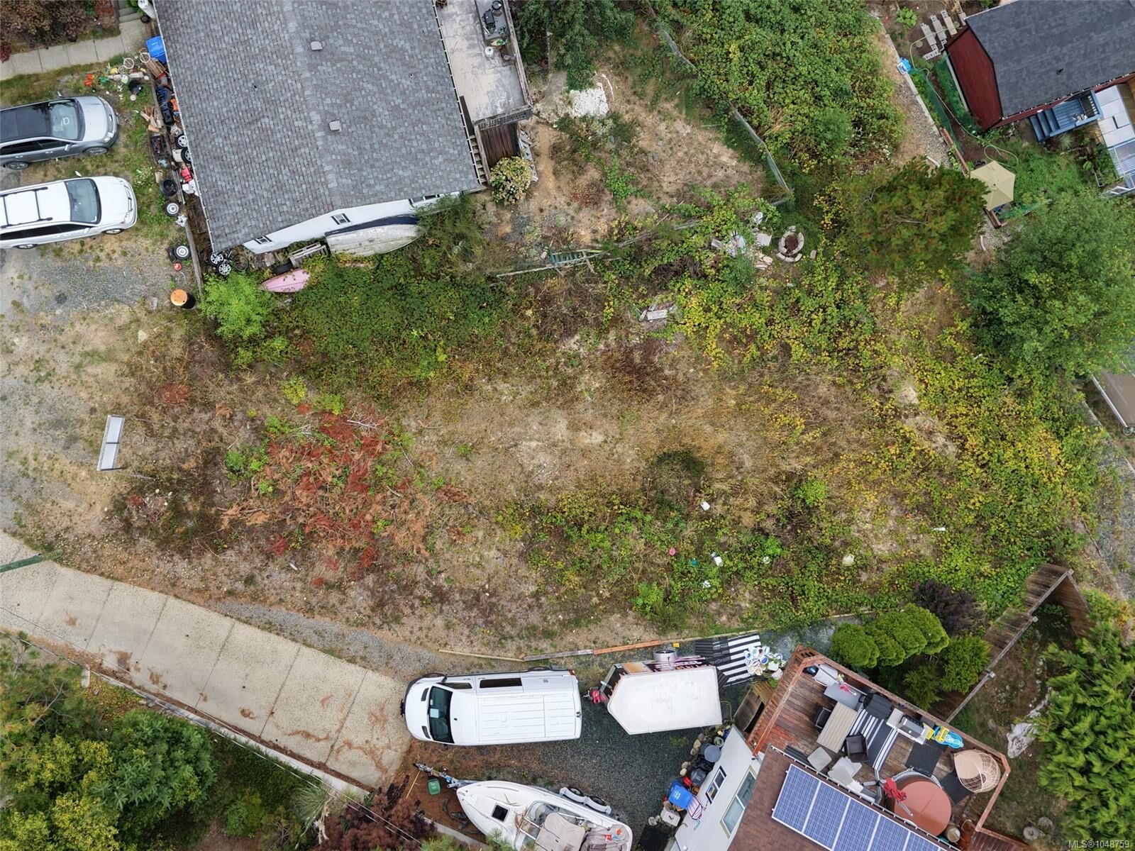 Property Photo:  350 Carnell Dr  BC V0R 2G1 
