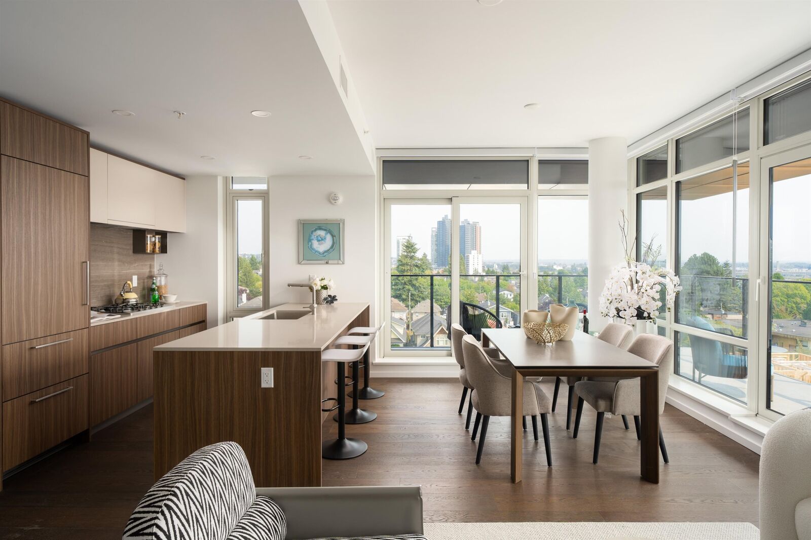 Property Photo:  8486 Oak Street 201  BC V6P 4B1 