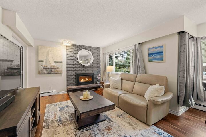 Property Photo: 1368 Foster Street 107 BC V4B 3X4