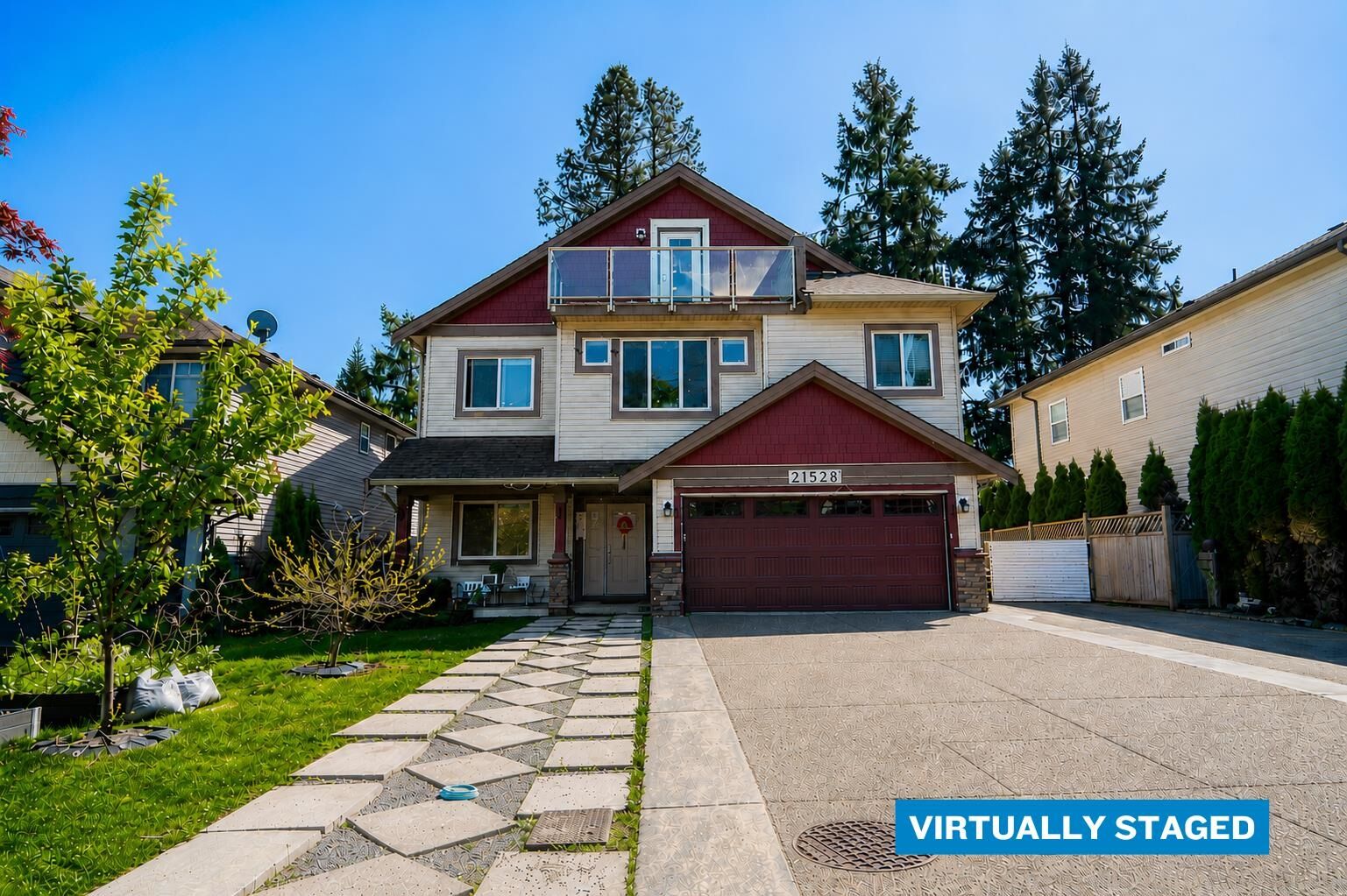Property Photo:  21528 Donovan Avenue  BC V2X 3A1 