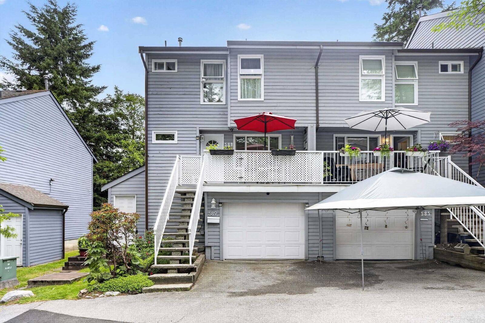 Property Photo:  589 Carlsen Place  BC V3H 4A1 