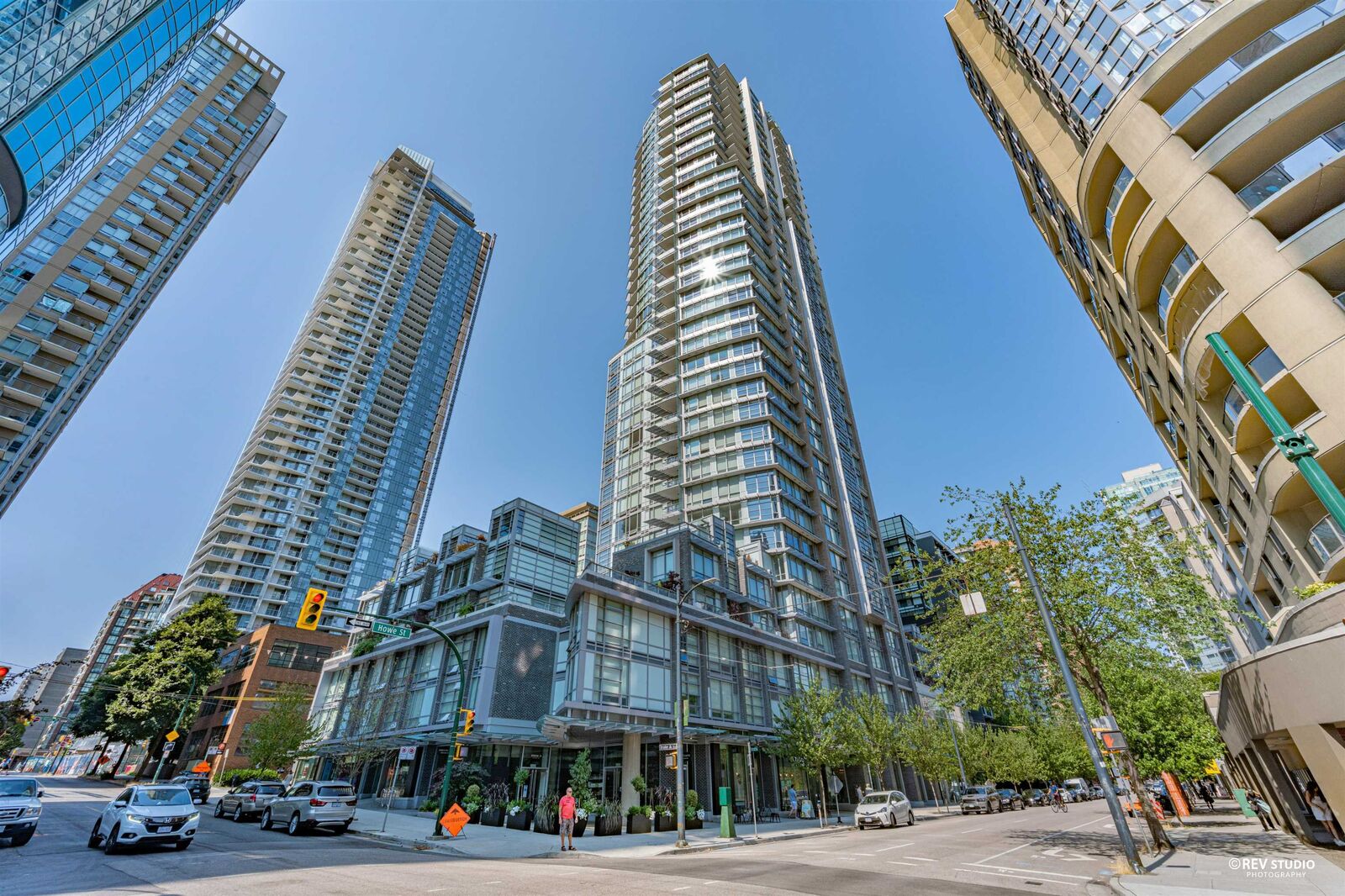 Property Photo: 1283 Howe Street 3504 BC V6Z 0E3