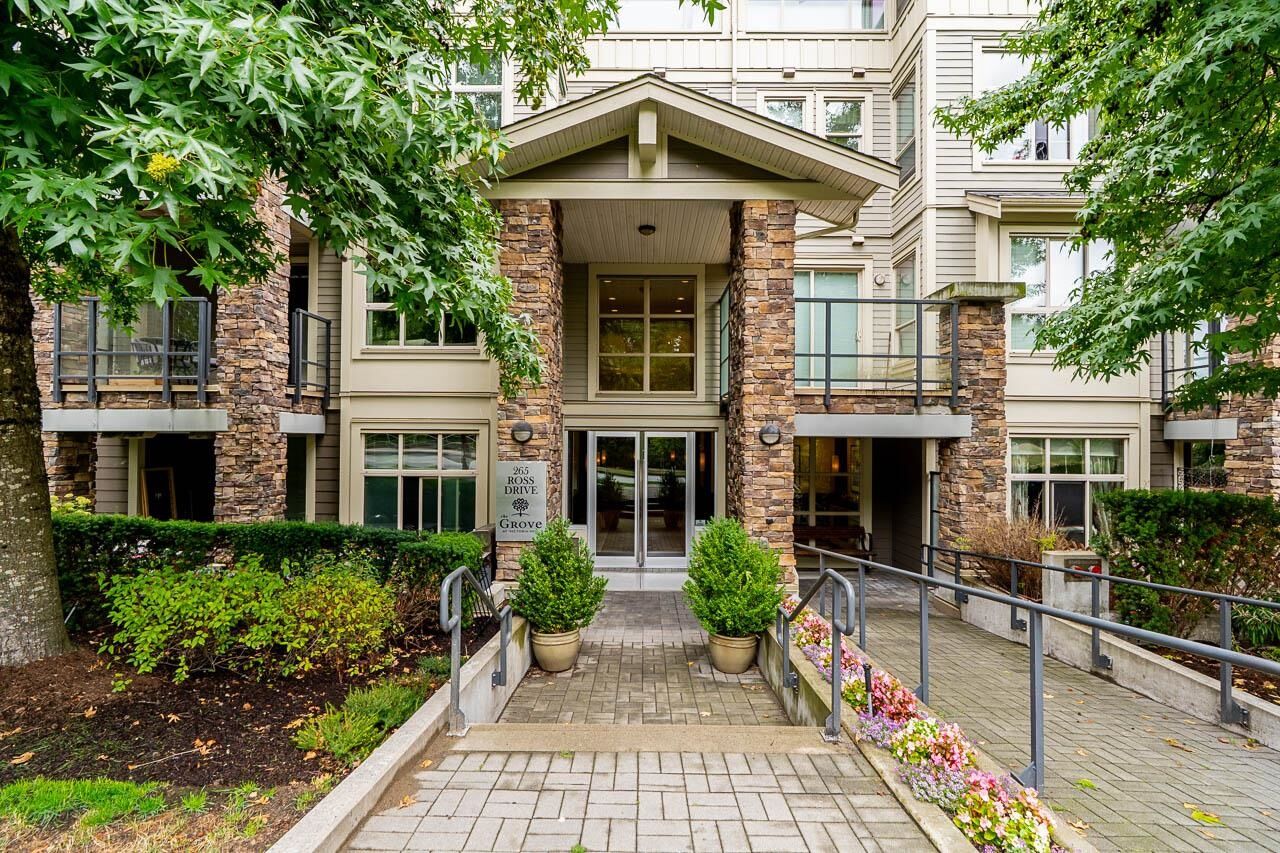 Photo de la propriété: 265 Ross Drive 106 BC V3L 0C8