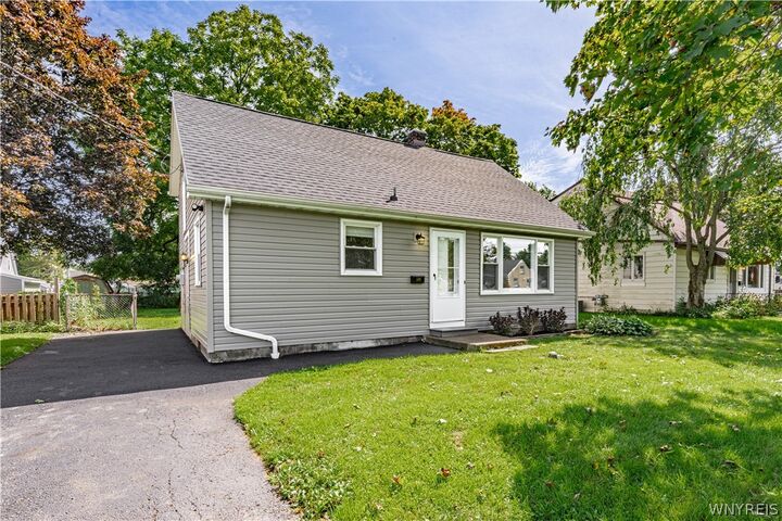 Property Photo:  509 84th Street  NY 14304 