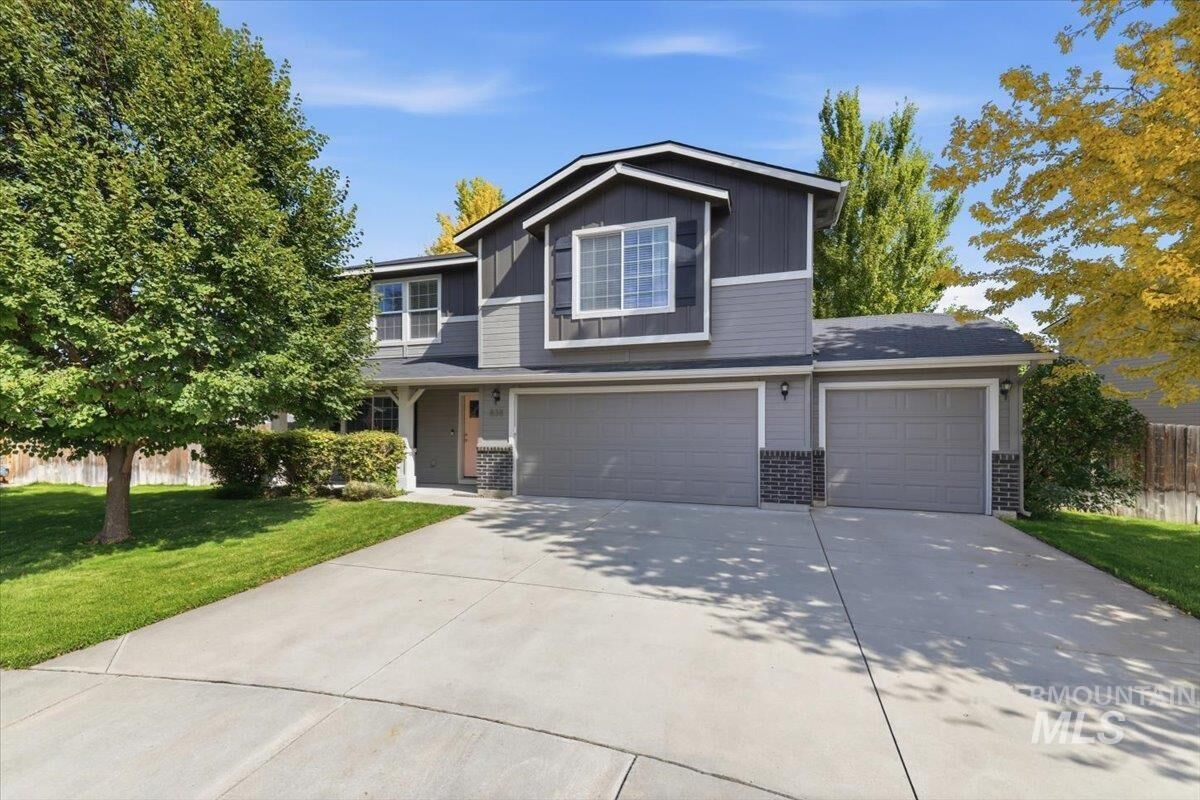 Property Photo:  838 E Sicily Ct  ID 83642 