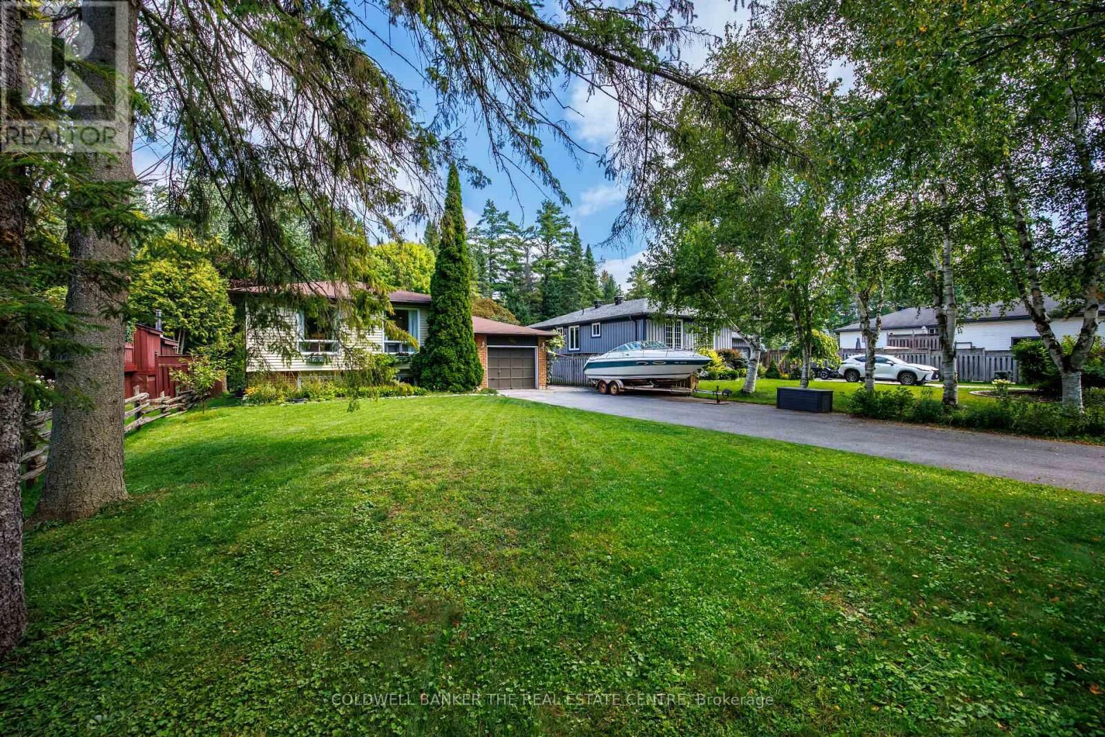 Property Photo: 3211 Cowan Avenue ON L9S 2K2